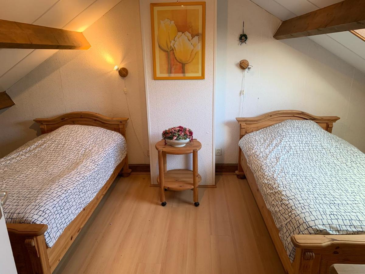 Rustig Gelegen Vakantiebungalow Кортгене Экстерьер фото